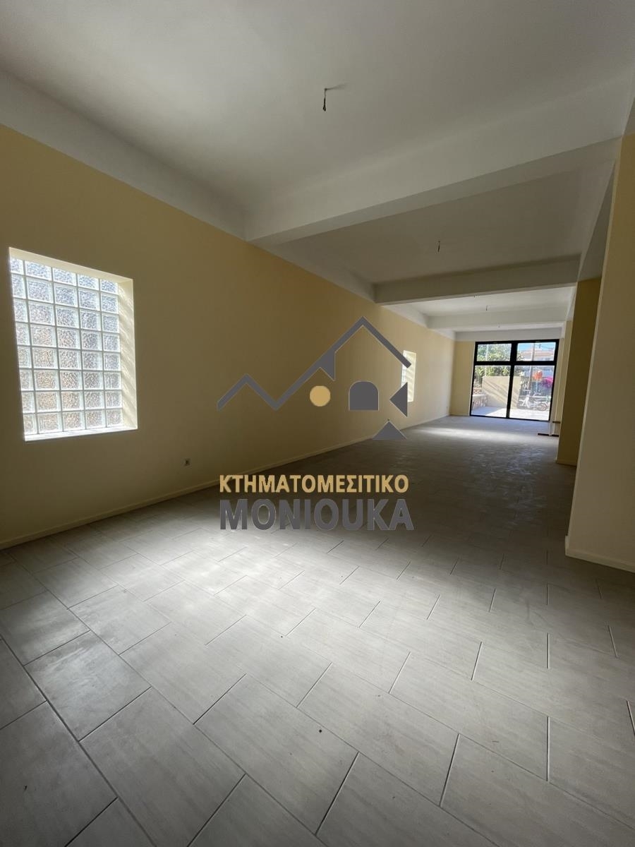 (For Sale) Commercial Retail Shop || Chios/Chios - 343 Sq.m, 420.000€ 