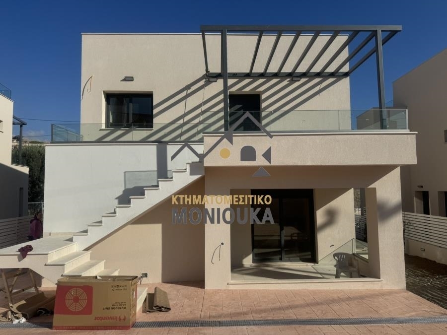 (For Sale) Residential Maisonette || Chios/Omiroupoli - 244 Sq.m, 3 Bedrooms, 690.000€ 