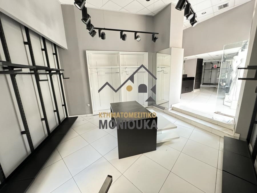 (For Rent) Commercial Retail Shop || Chios/Chios - 167 Sq.m, 1.500€ 