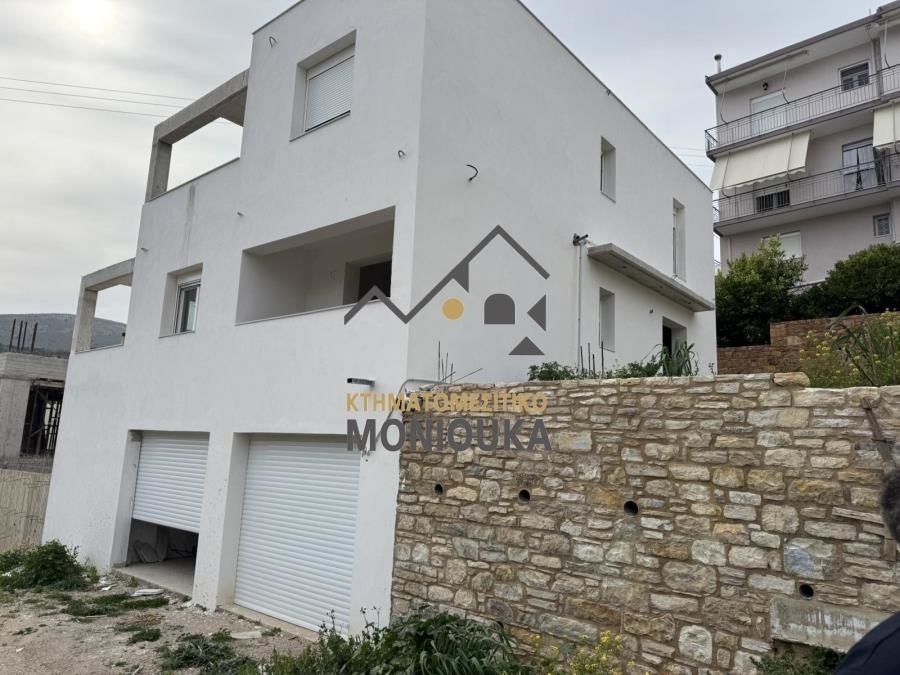 (For Sale) Residential Maisonette || Chios/Chios - 140 Sq.m, 3 Bedrooms, 480.000€ 