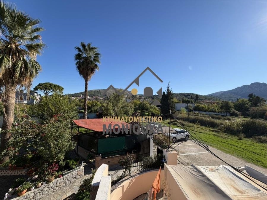 (For Sale) Residential Floor Apartment || Chios/Kardamyla - 160 Sq.m, 3 Bedrooms, 280.000€ 