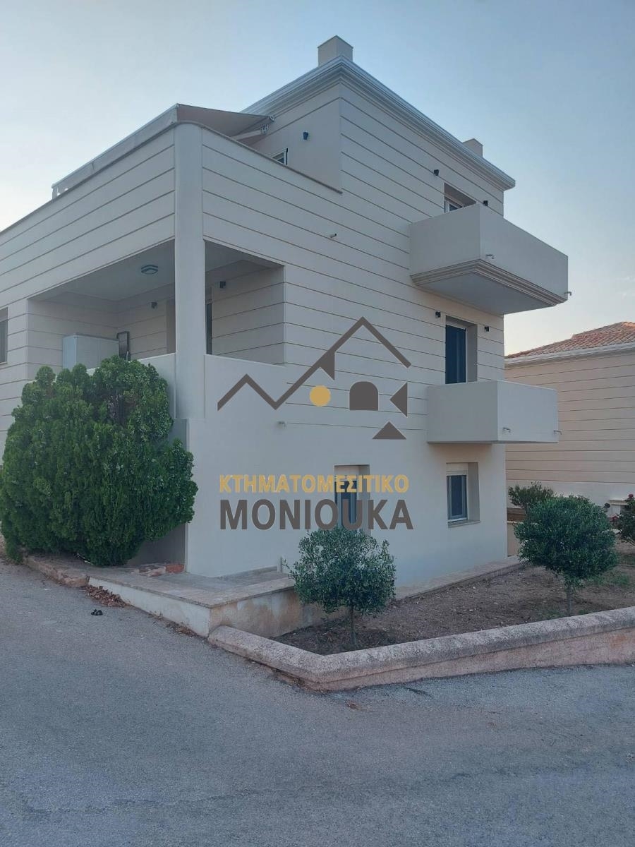(For Sale) Residential Maisonette || Chios/Chios - 201 Sq.m, 3 Bedrooms, 450.000€ 