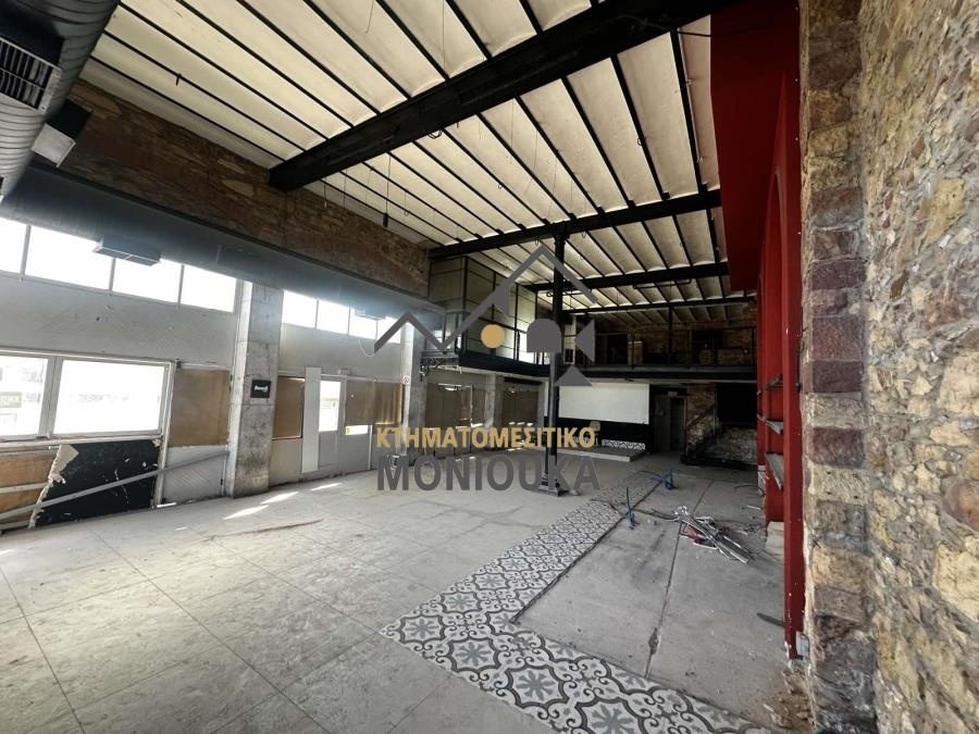 (zur Vermietung) Gewerbeimmobilien Gebäude || Chios/Chios - 325 m², 4.000€ 