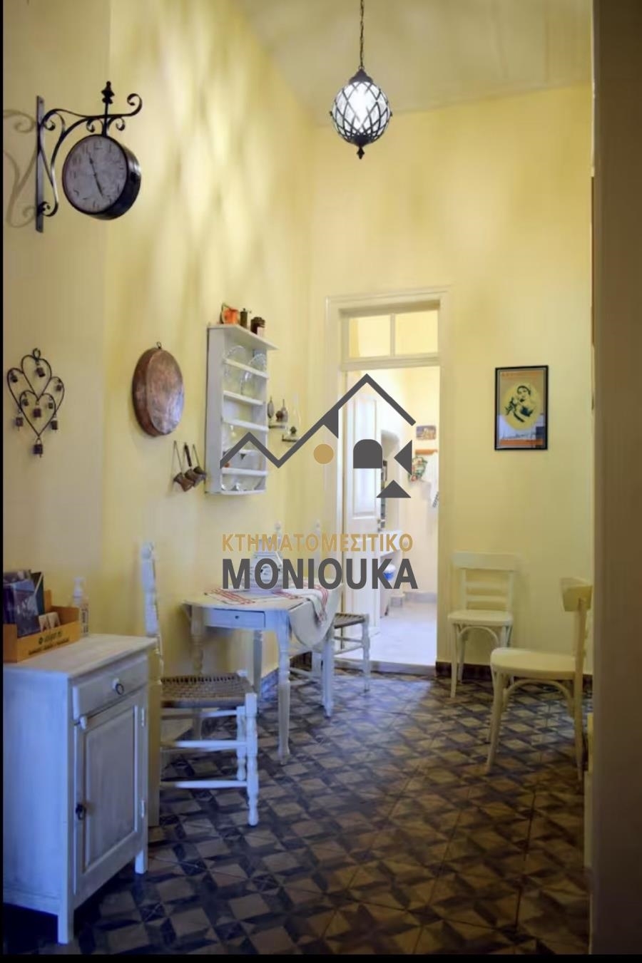 (Προς Ενοικίαση) Κατοικία || Ν. Χίου/Χίος - 120 τ.μ, 3 Υ/Δ, 250€ 