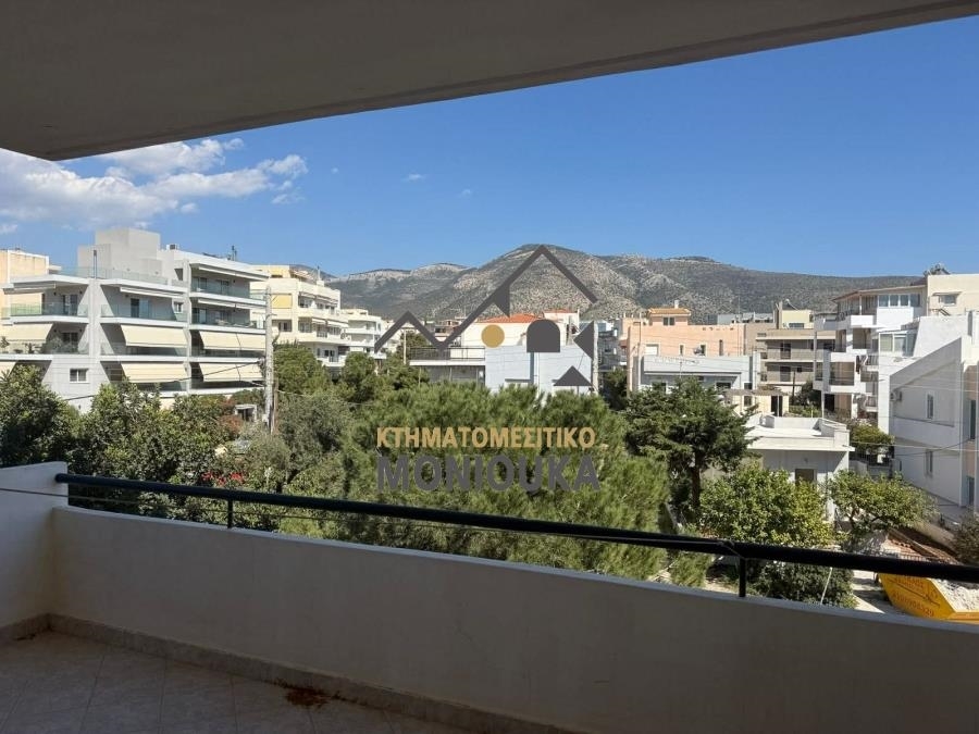 (Προς Πώληση) Κατοικία Οροφοδιαμέρισμα || Αθήνα Νότια/Γλυφάδα - 170 τ.μ, 3 Υ/Δ, 560.000€ 