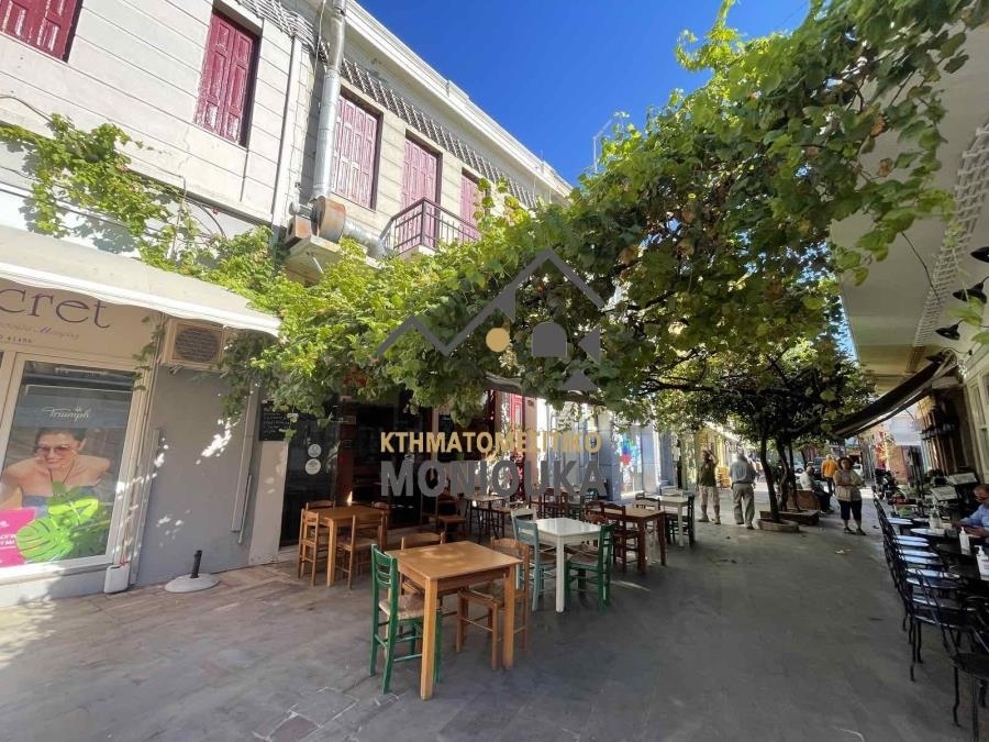 (Προς Πώληση) Επαγγελματικός Χώρος Κτίριο || Ν. Χίου/Χίος - 120 τ.μ, 350.000€ 